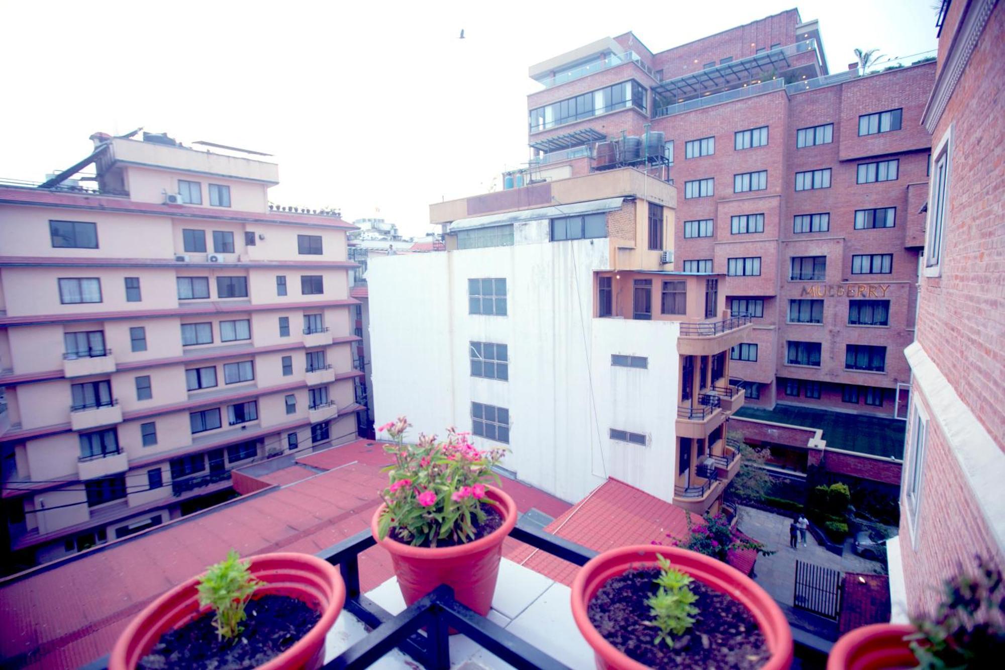 Divya Boutique Inn Kathmandu Exteriör bild